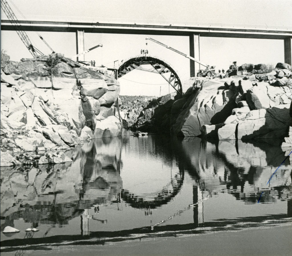 Ponton img119 150ppp